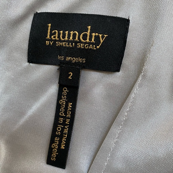Laundry by Shelli Segal silver lamé mini - Picture 4 of 4